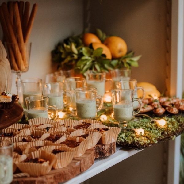 Food & Drink 18